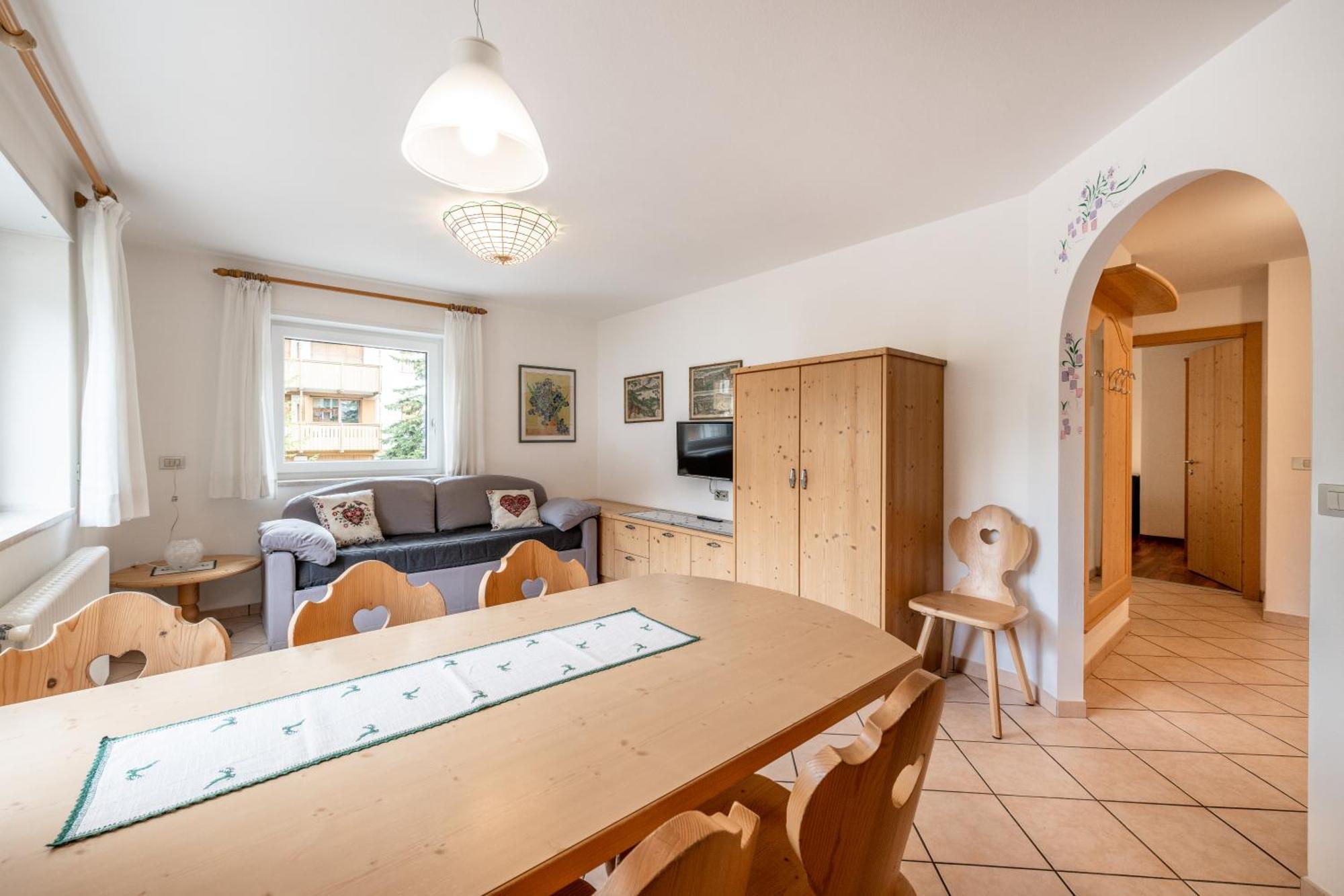 Appartamenti Cesa Maria Mountain Hospitality Canazei Eksteriør billede