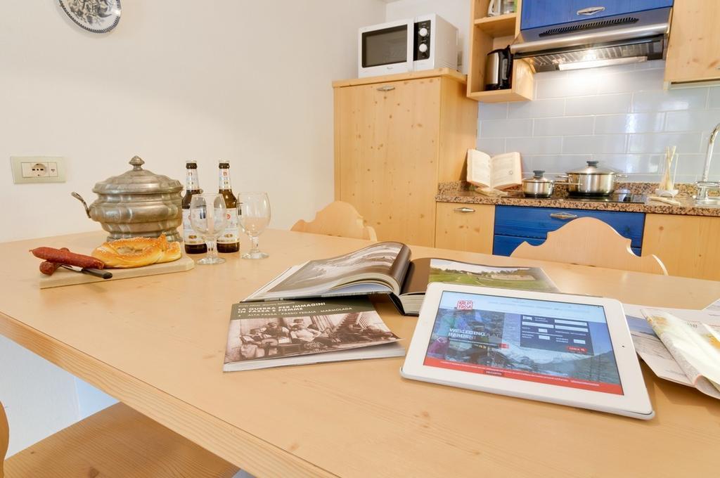 Appartamenti Cesa Maria Mountain Hospitality Canazei Eksteriør billede