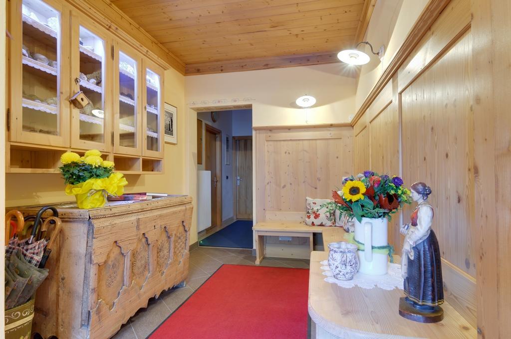 Appartamenti Cesa Maria Mountain Hospitality Canazei Eksteriør billede